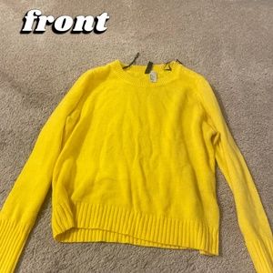 Yellow sweater 💛